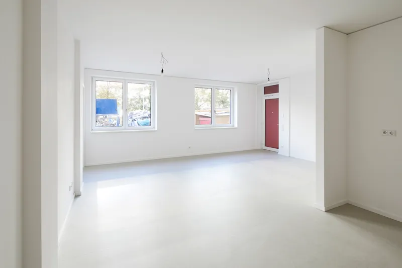 helle Erdgeschosswohnung mit kleiner Terrasse — photo 1